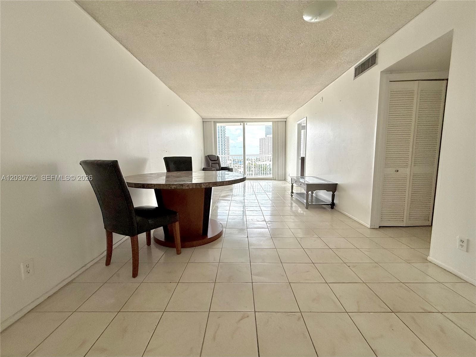 121 Golden Isles Dr # 904, Hallandale Beach FL 33009 photo 4