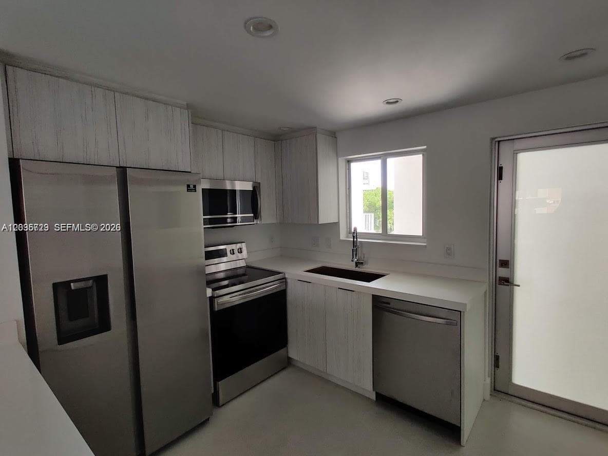 3755 NE 167th St # 25, North Miami Beach FL 33160 photo 3