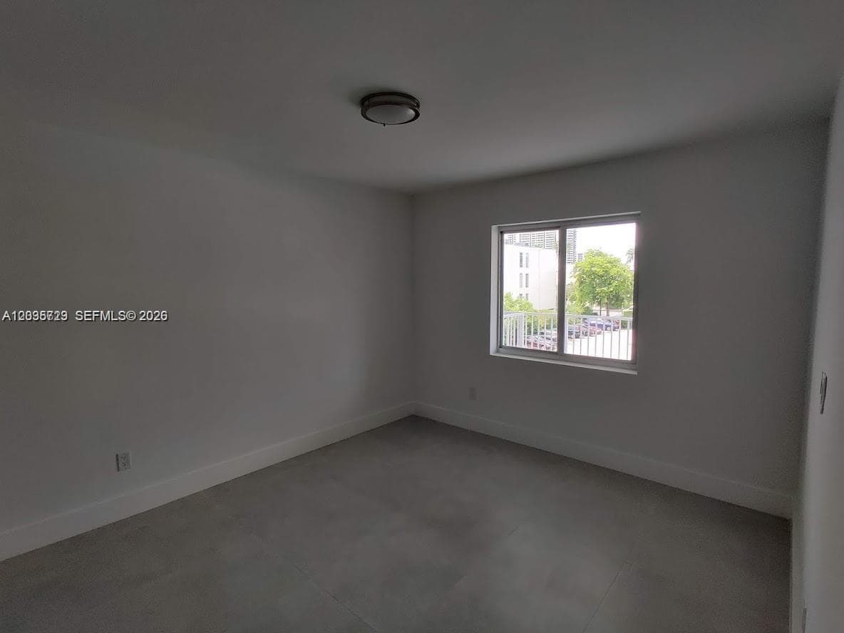 3755 NE 167th St # 25, North Miami Beach FL 33160 photo 4