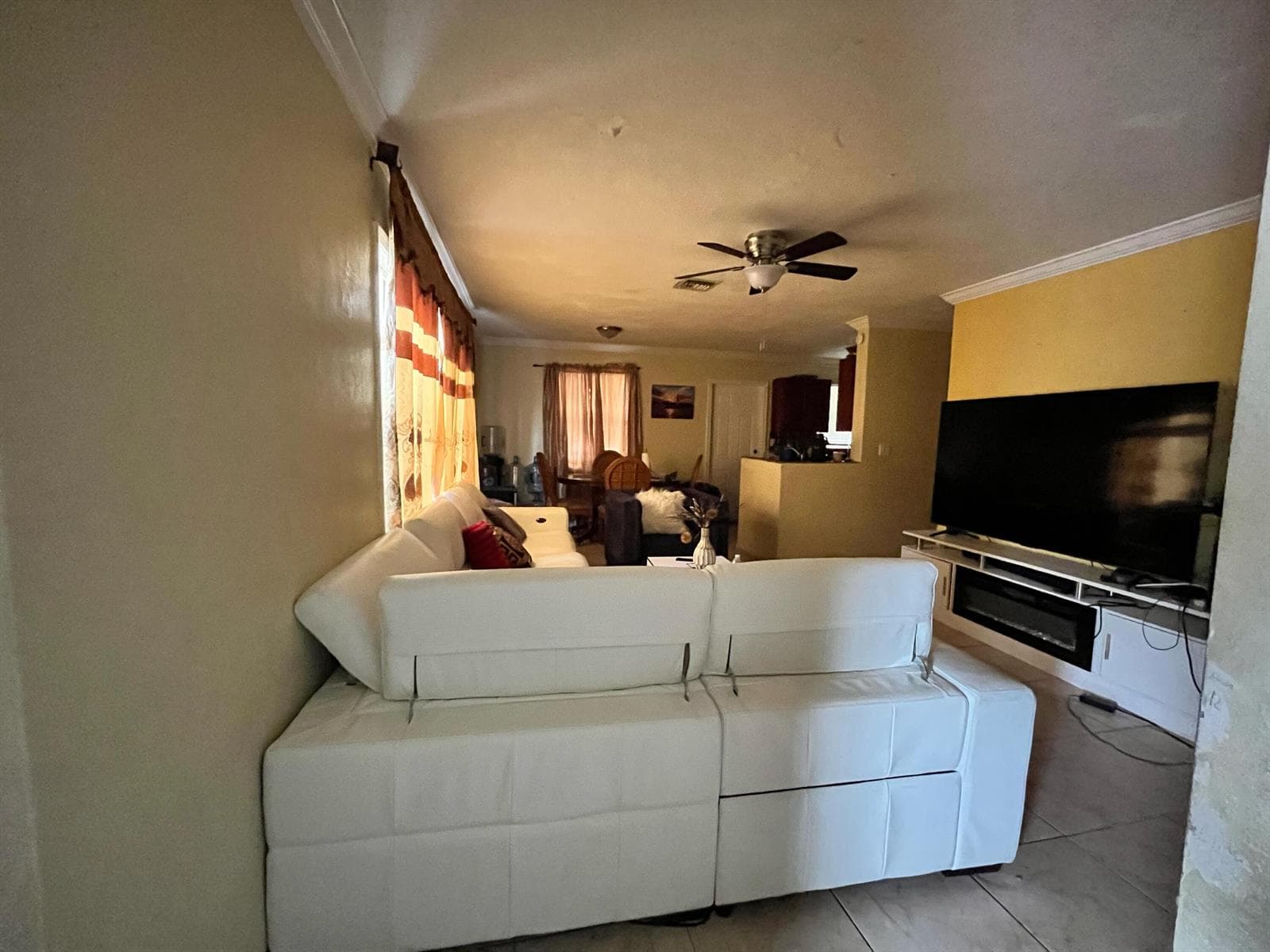 4730 NE 2nd Avenue NE, Deerfield Beach FL 33064 photo 3