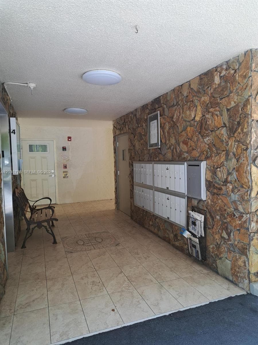 1024 SE 3rd Ave # 304, Dania Beach FL 33004 photo 2