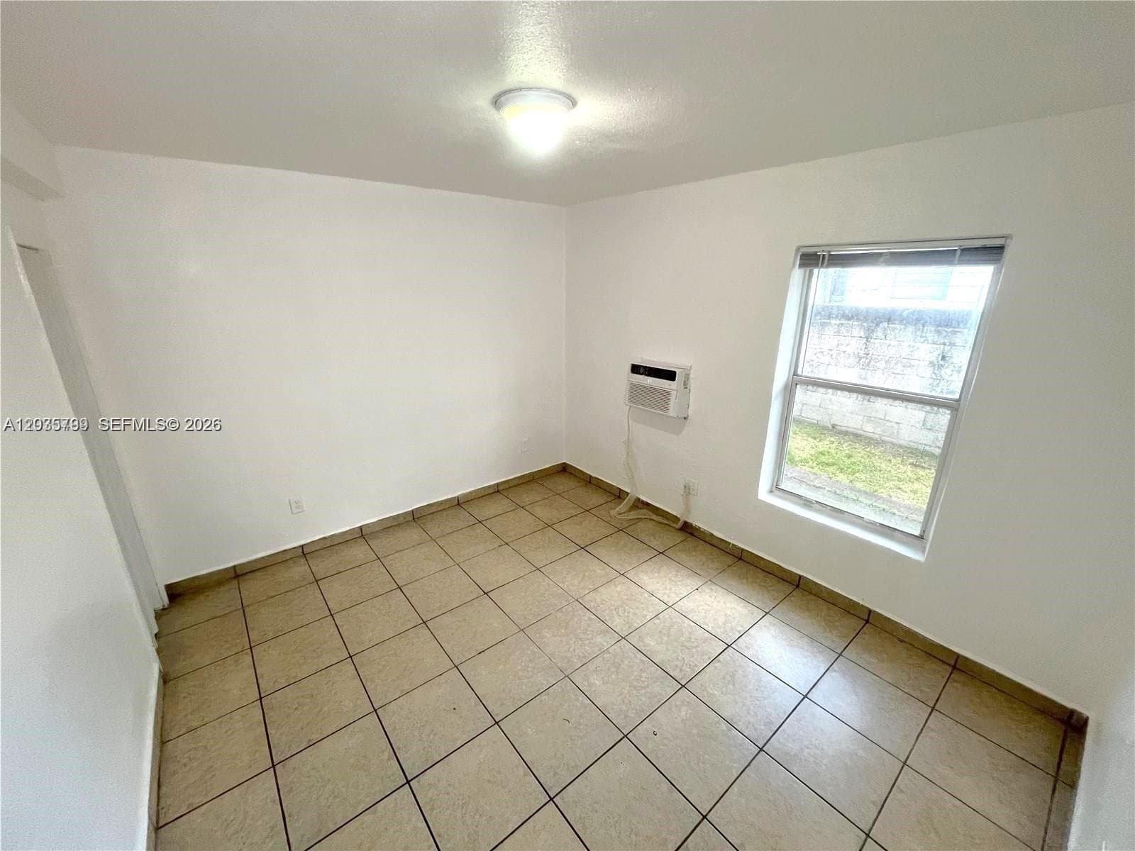 420 NW 10th St # 7, Miami, FL 33136 photo 5