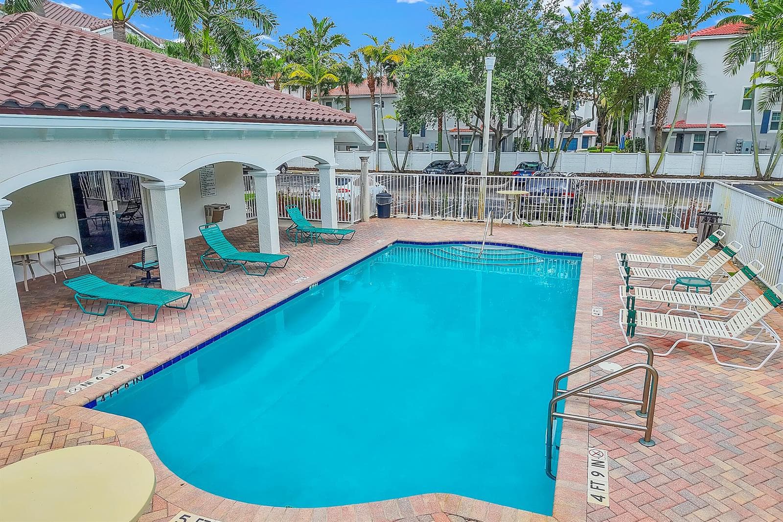 528 Bayfront Drive, Boynton Beach FL 33435 photo 3