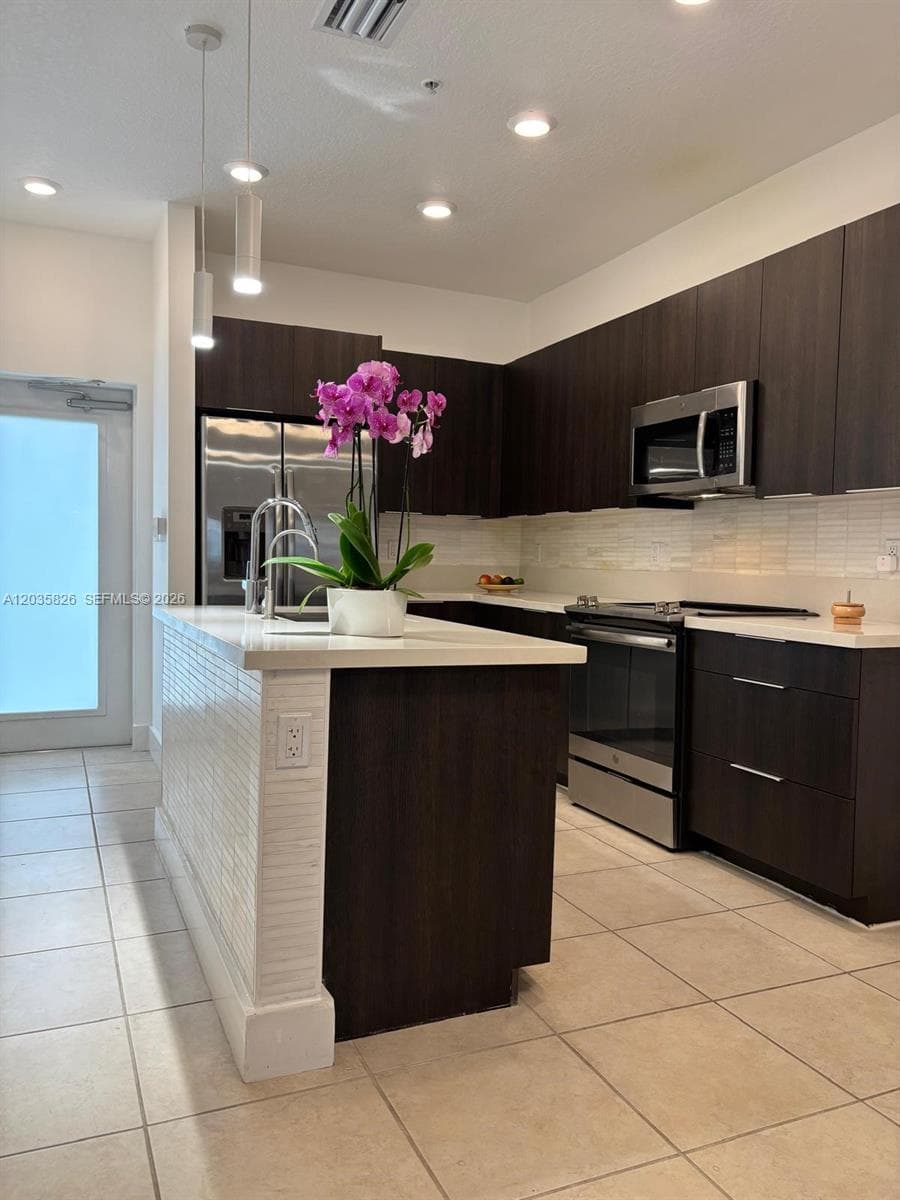 4740 NW 84th Ct # 32, Doral FL 33166 photo 5