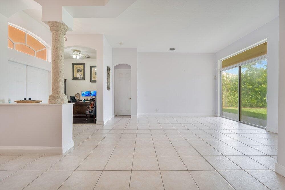 5005 NW 57th Terrace, Coral Springs FL 33067 photo 4