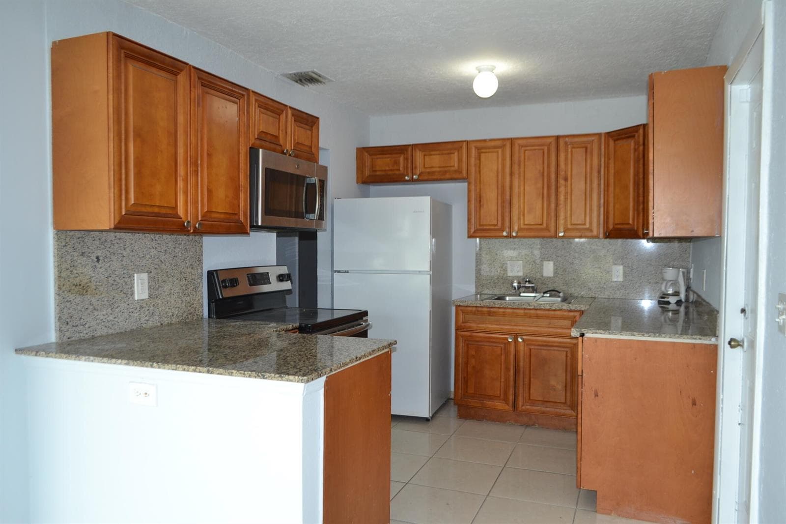608 NW 20th Court, Pompano Beach FL 33060 photo 3