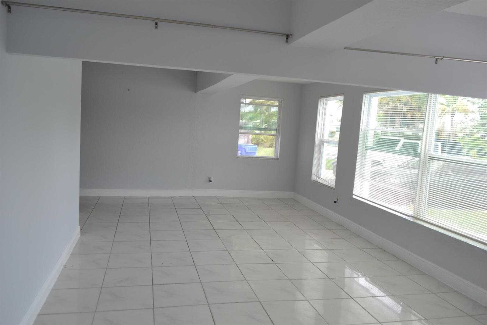 608 NW 20th Court, Pompano Beach FL 33060 photo 5