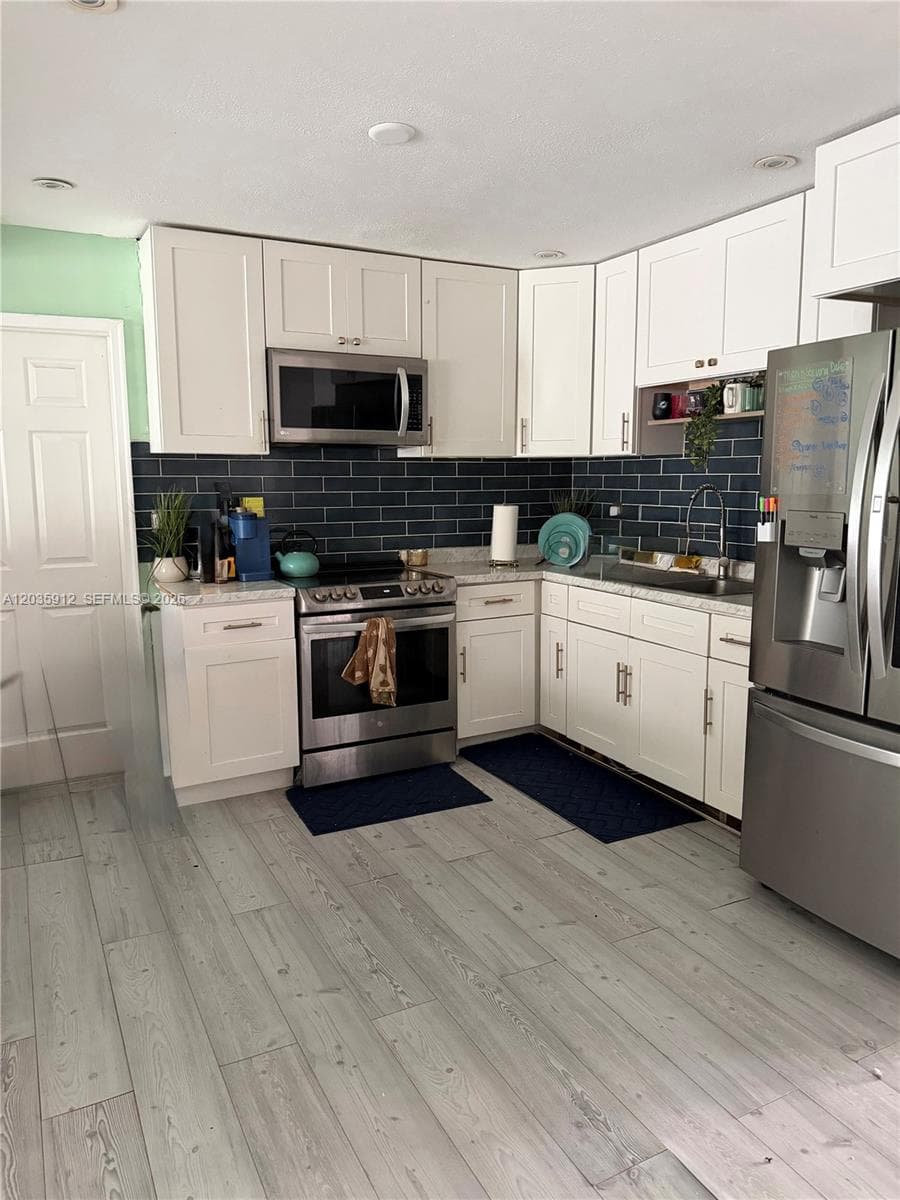 20401 NW 4th Ave, Miami Gardens FL 33169 photo 3