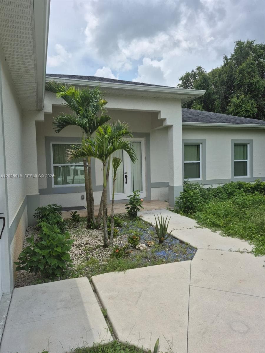 3642 32ND AVE SE, Naples FL 34117 photo 2