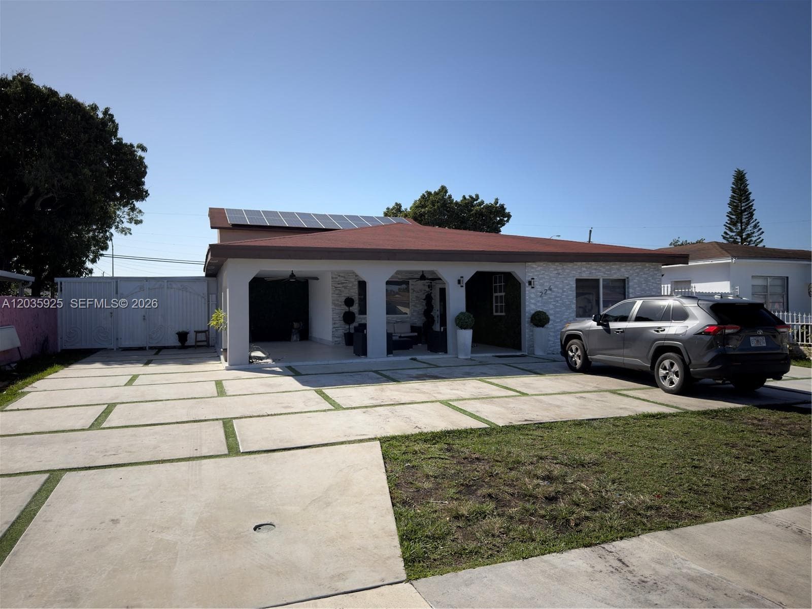 224 E 42nd St, Hialeah FL 33013 photo 3