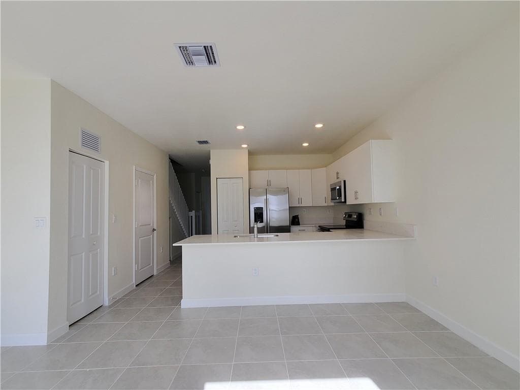 3216 W 114th Terrace, Hialeah, FL 33018 photo 5