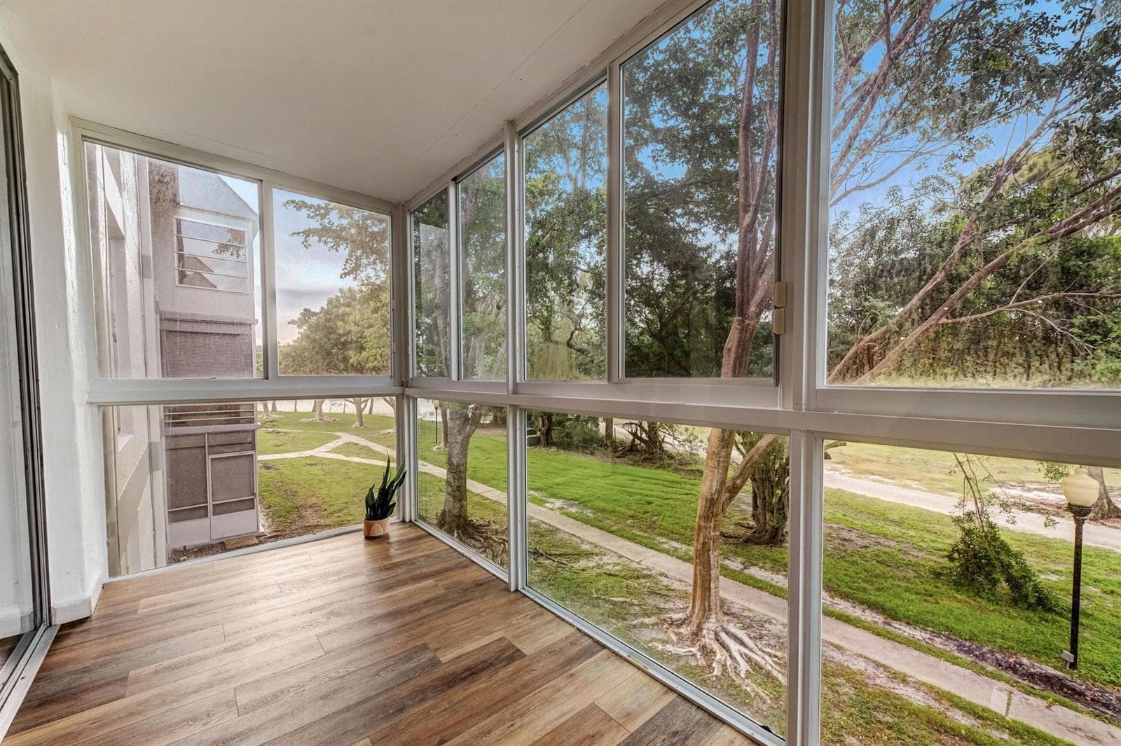 8370 Sands Point Boulevard Boulevard # H208, Tamarac FL 33321 photo 2