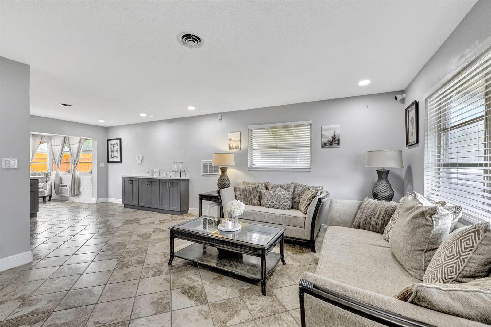 4901 NW 27th Way, Tamarac FL 33309 photo 5