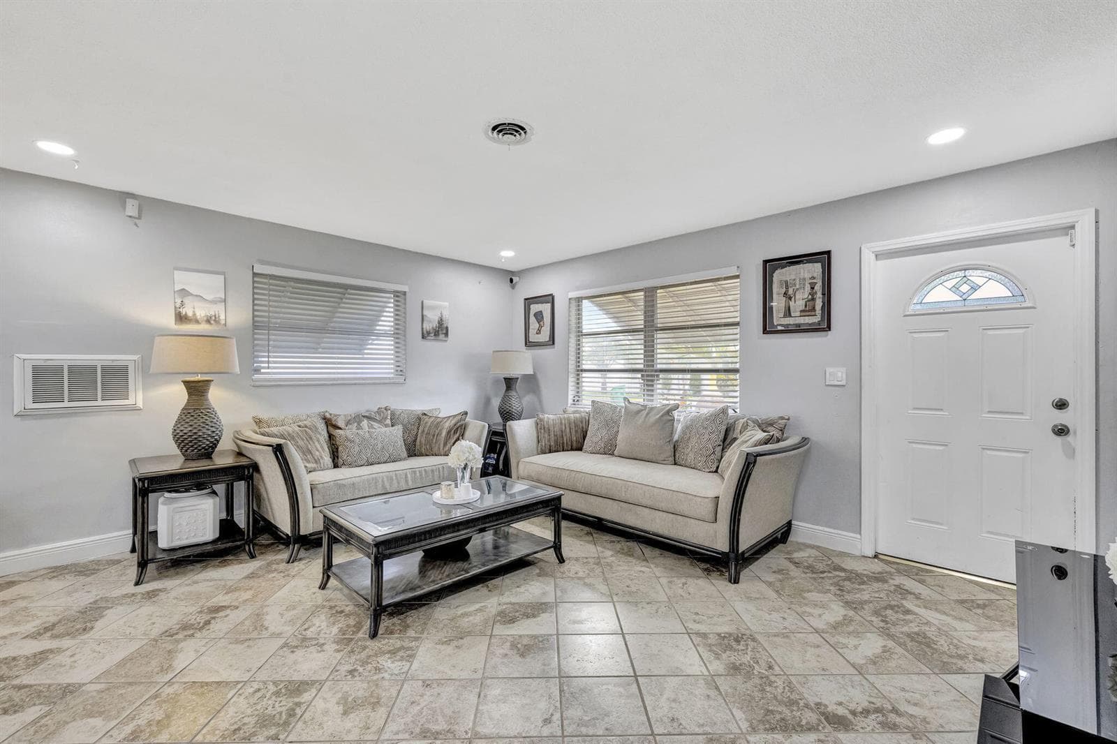 4901 NW 27th Way, Tamarac FL 33309 photo 4