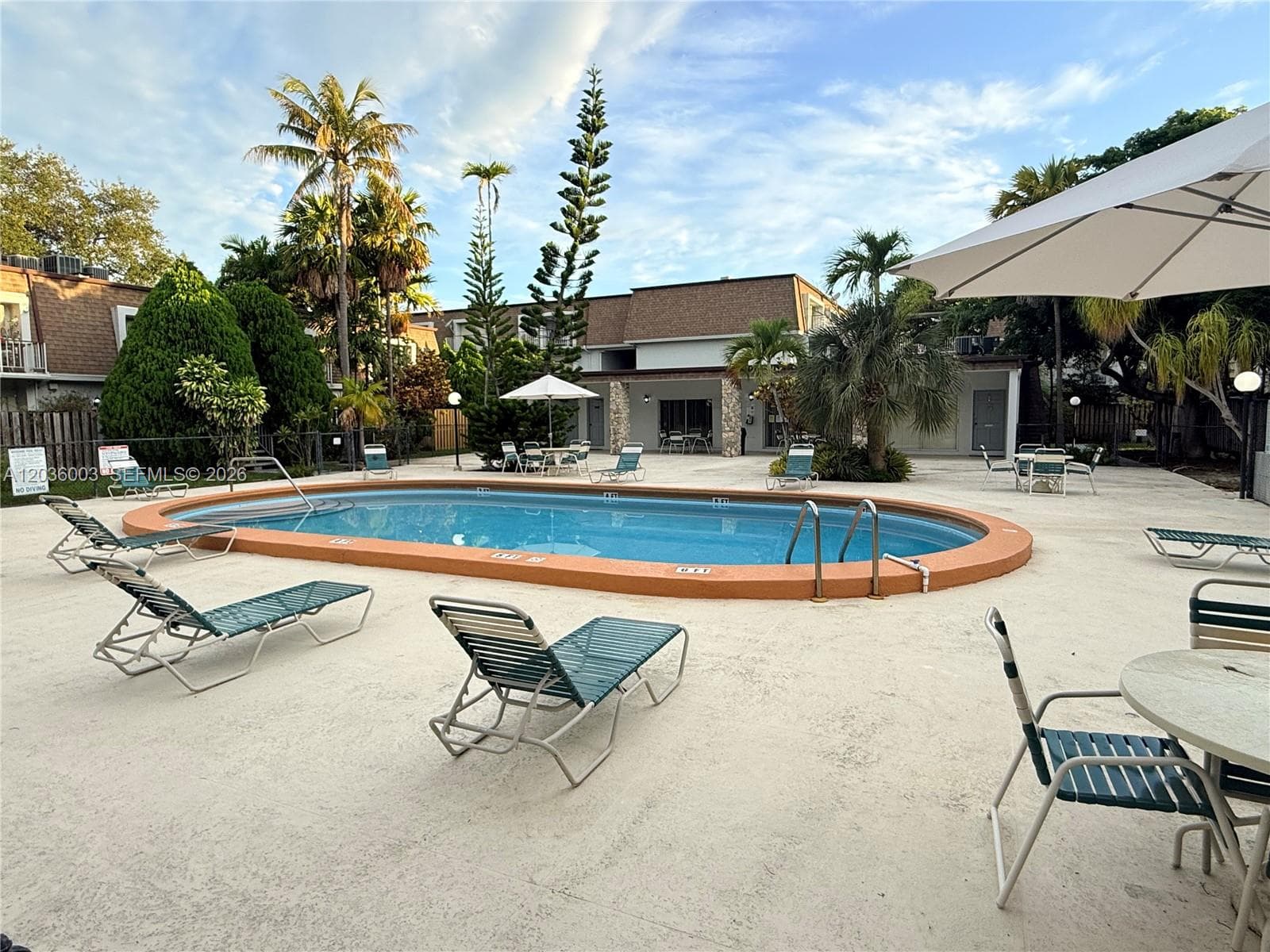 9611 SW 77th Ave # 108A, Miami FL 33156 photo 2