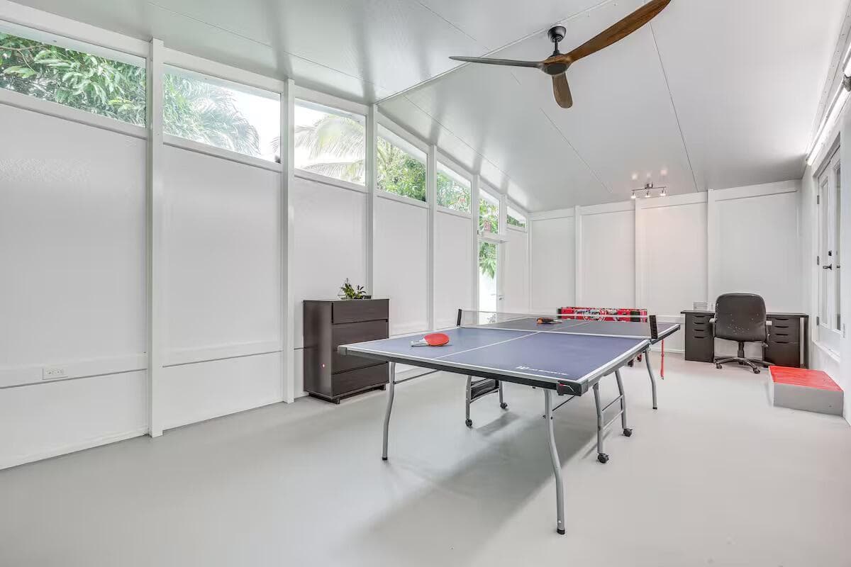 124 SW 2nd Avenue, Hallandale Beach FL 33009 photo 5