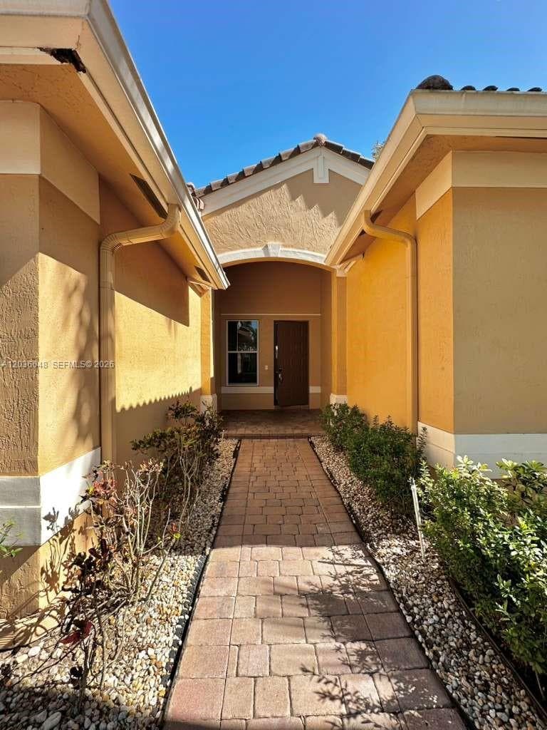 1831 Mariners Ln, Weston FL 33327 photo 3