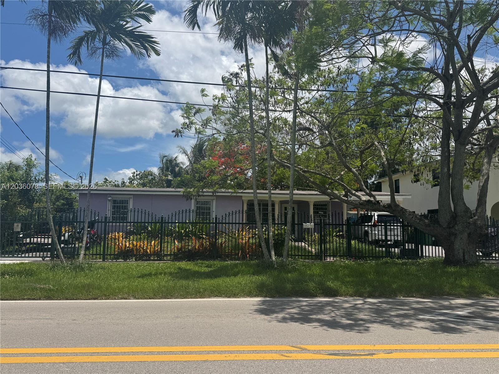 11290 SW 47th Ter, Miami FL 33165 photo 3