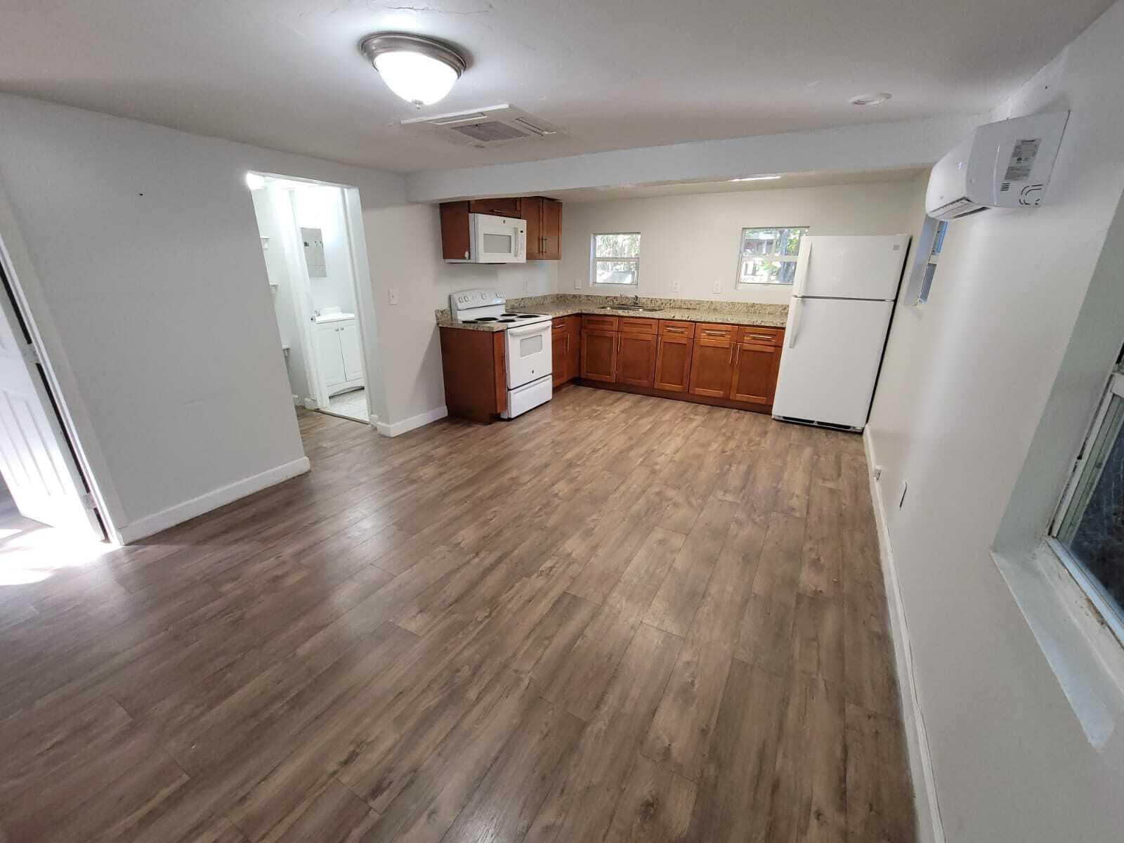 210 SW 7th Street, Dania Beach FL 33004 photo 2