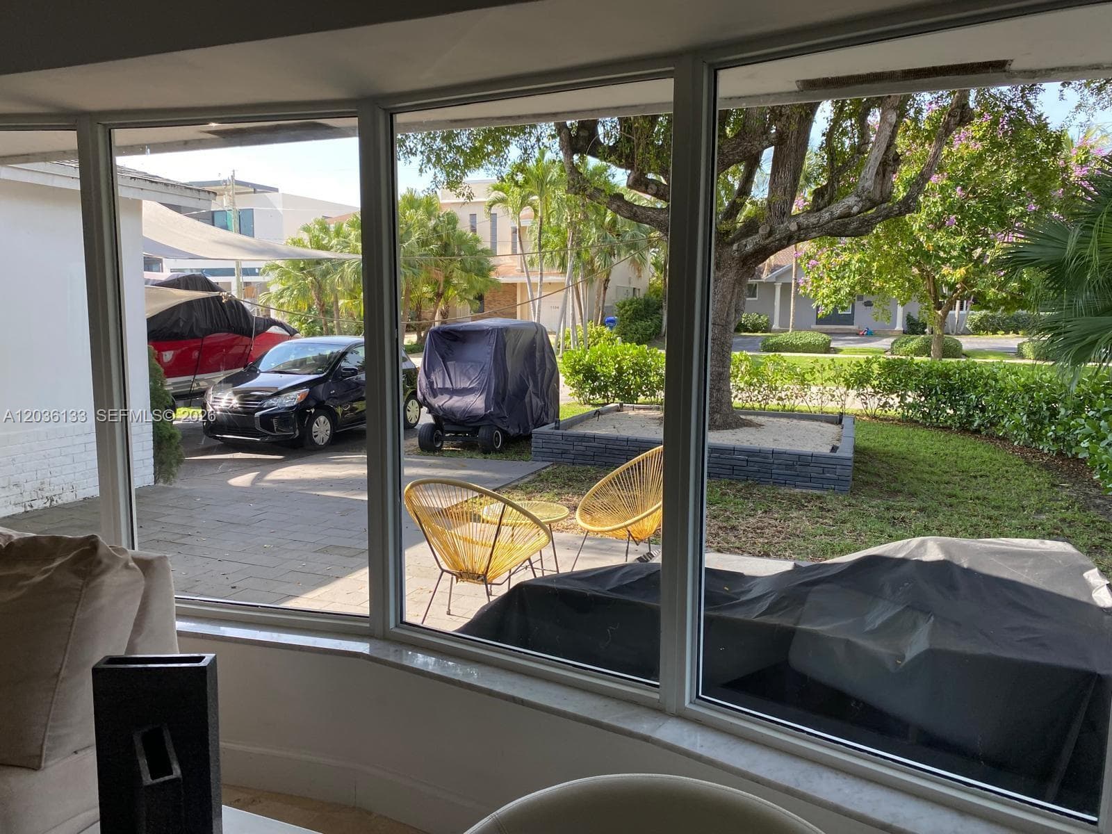 1103 Washington St, Hollywood FL 33019 photo 3