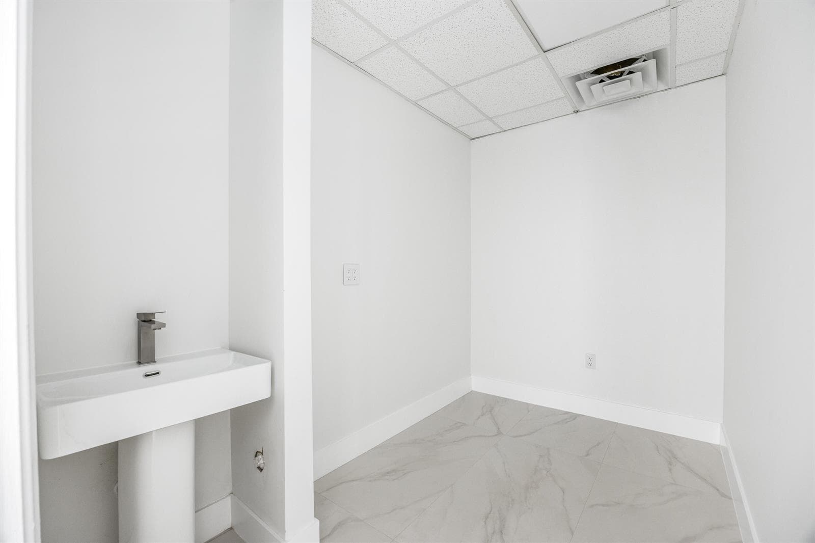150 NW 70th Avenue # 07, Plantation FL 33317 photo 5