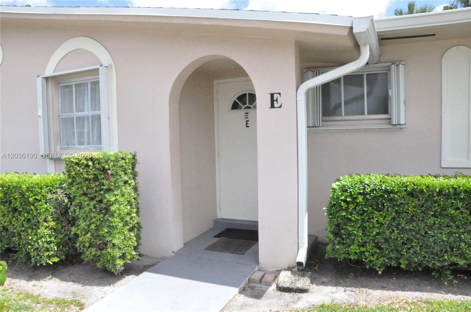 2784 E Dudley Dr E, West Palm Beach FL 33415 photo 2