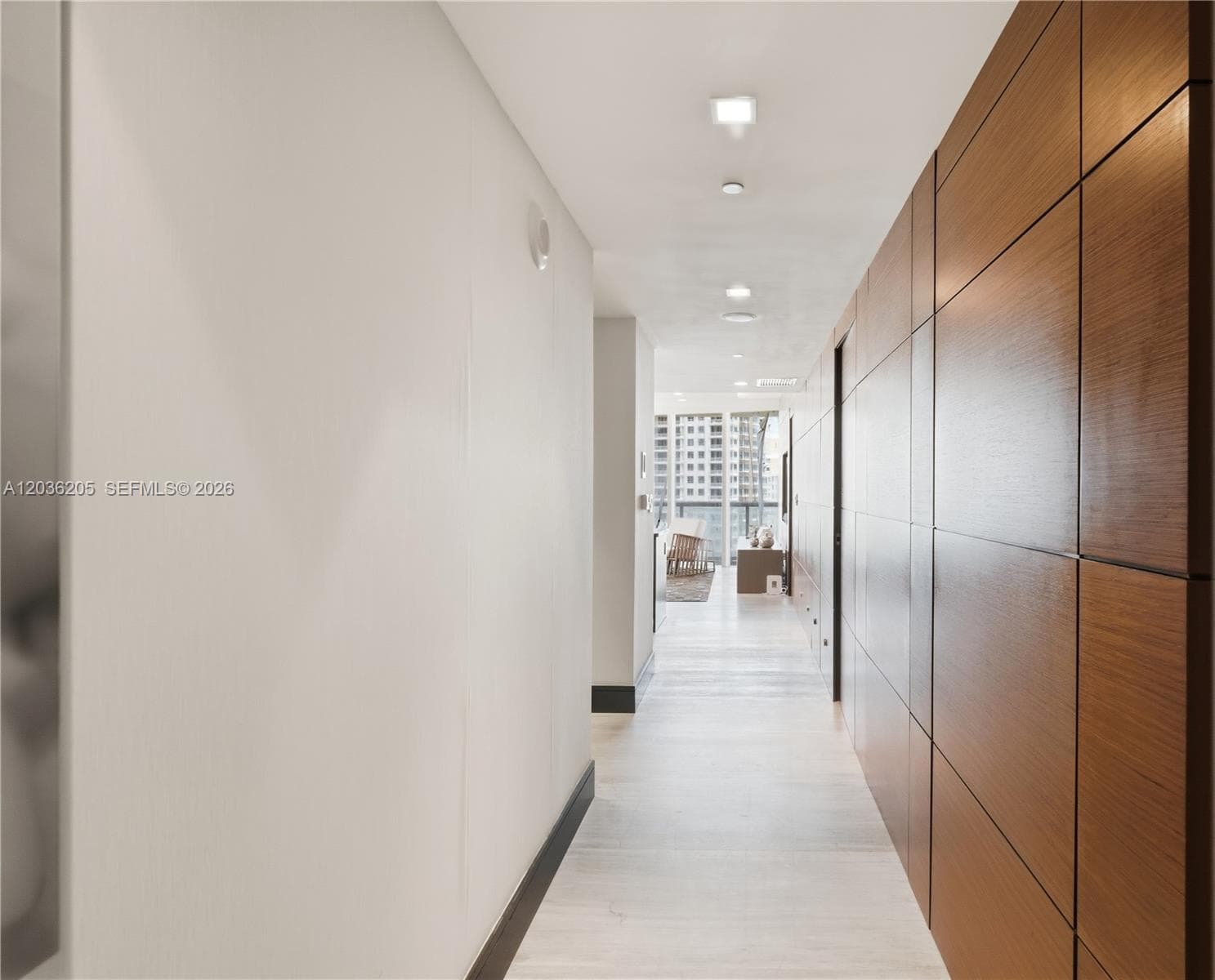 465 Brickell Ave # 2101, Miami FL 33131 photo 5