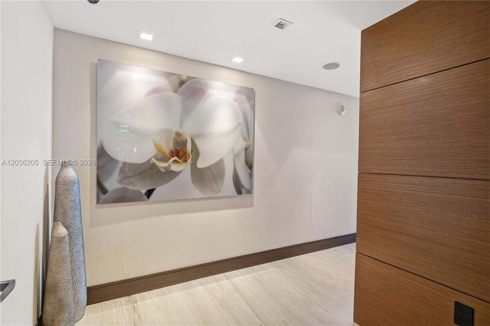 465 Brickell Ave # 2101, Miami FL 33131 photo 4