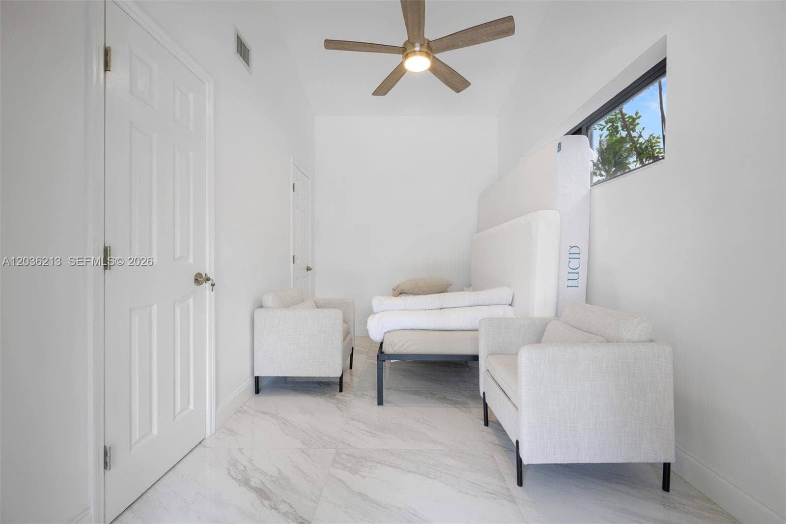 1951 NE 187 th dr, North Miami Beach FL 33179 photo 2