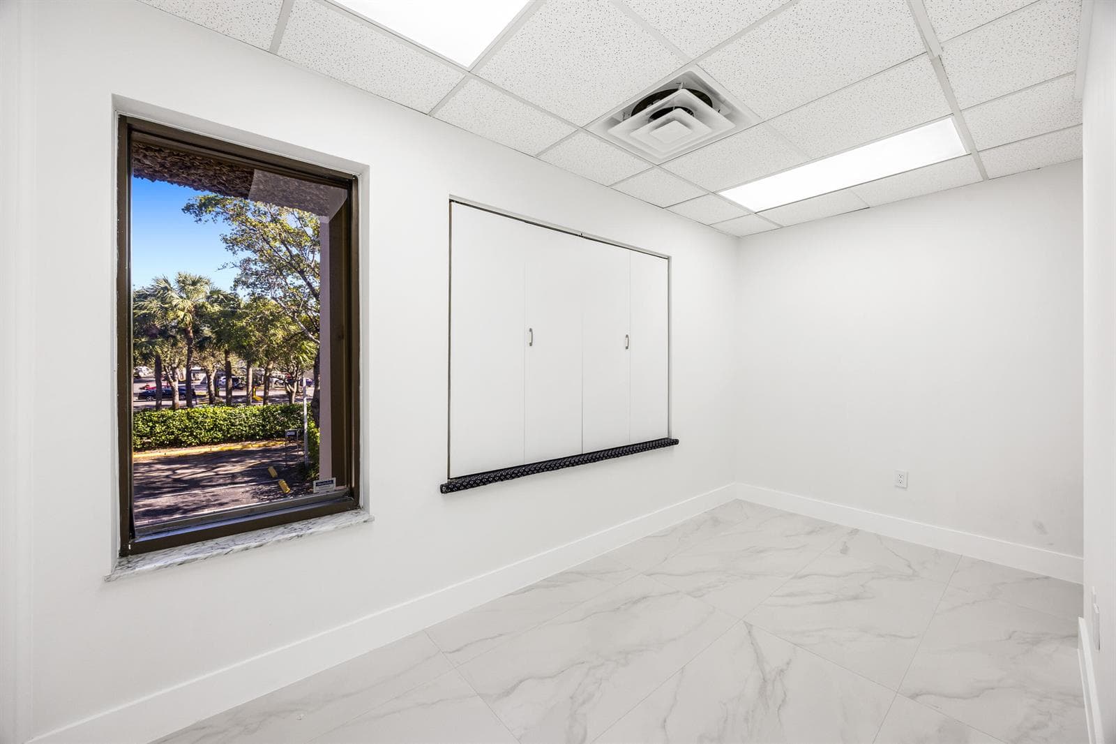 150 NW 70th Avenue # 06, Plantation FL 33317 photo 3