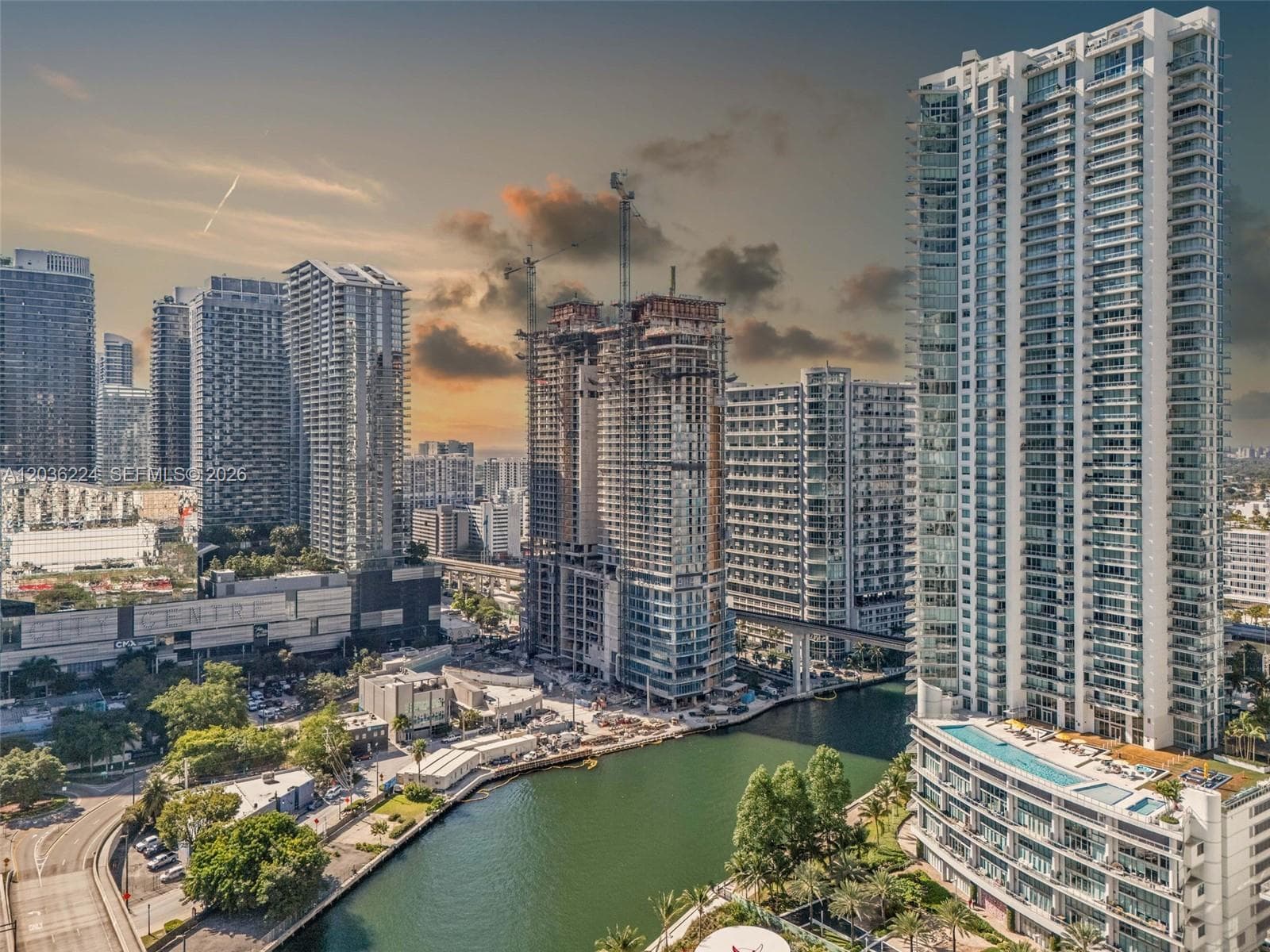 92 SW 3rd St # 3611, Miami FL 33130 photo 3
