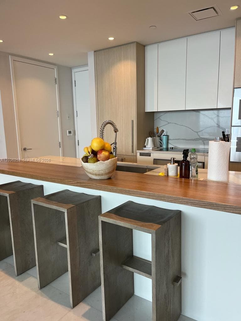 15701 Collins Ave # 3104, Sunny Isles Beach FL 33160 photo 4