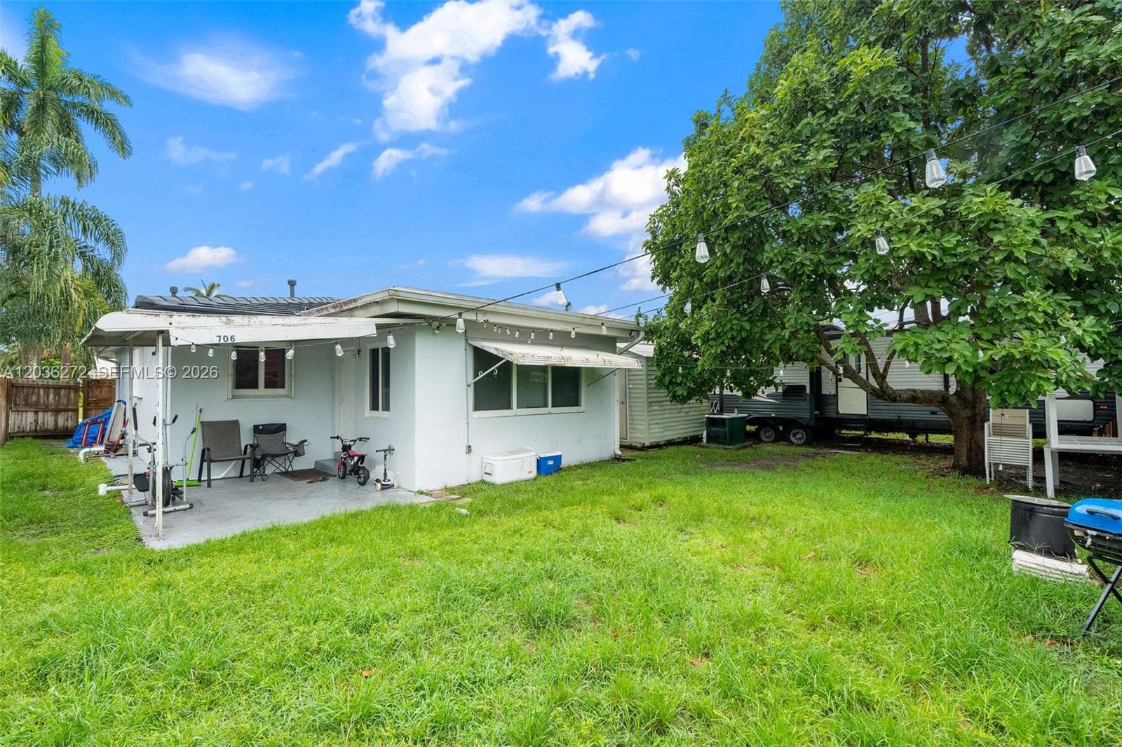 706 N 32nd Ct, Hollywood FL 33021 photo 4