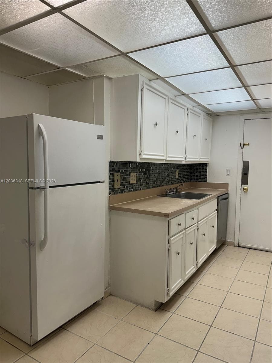 18101 NW 68th Ave # B201, Hialeah FL 33015 photo 2