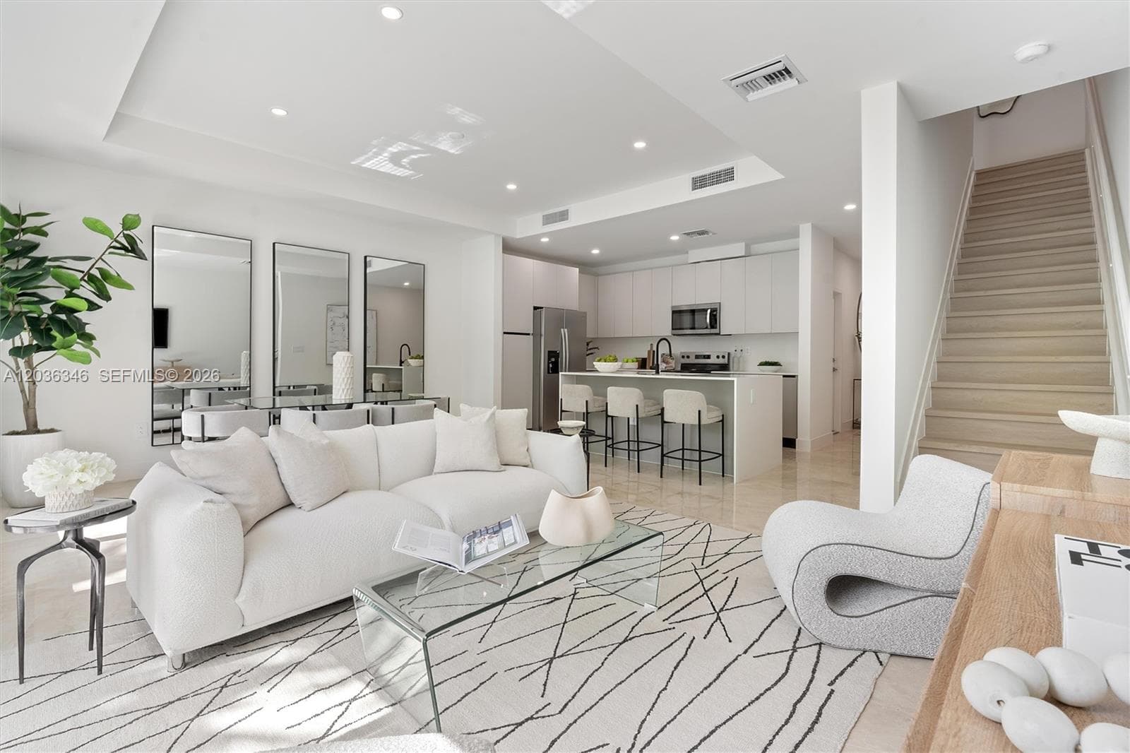 1555 NW 94TH Way, Coral Springs FL 33071 photo 5