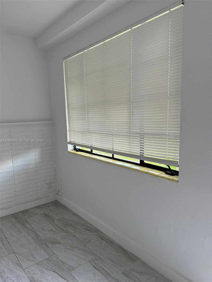 1324 N 58 AVE, Hollywood FL 33021 photo 2