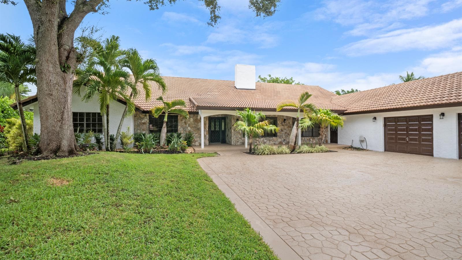 7510 E Cypresshead Drive, Parkland FL 33067 photo 2