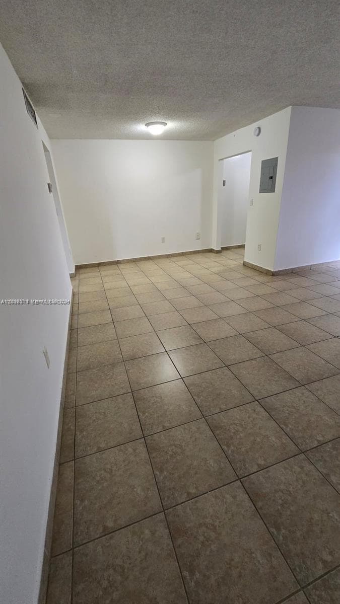 690 NE 123rd St # 207, North Miami FL 33161 photo 3