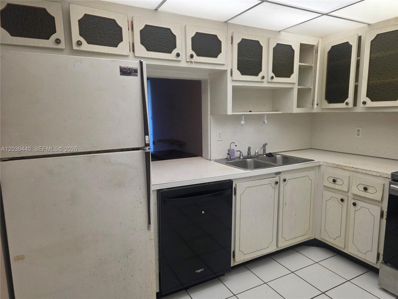 1304 NE 191st St # 128, Miami FL 33179 photo 2
