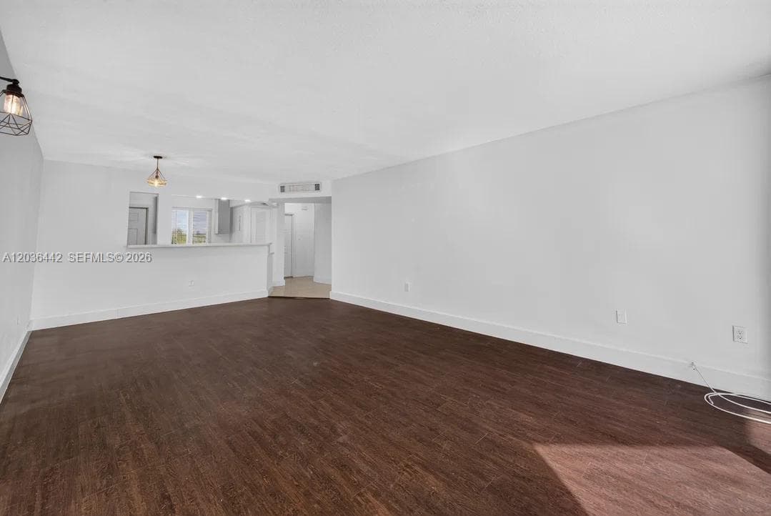 1101 NE 191st St # H401, Miami FL 33179 photo 5