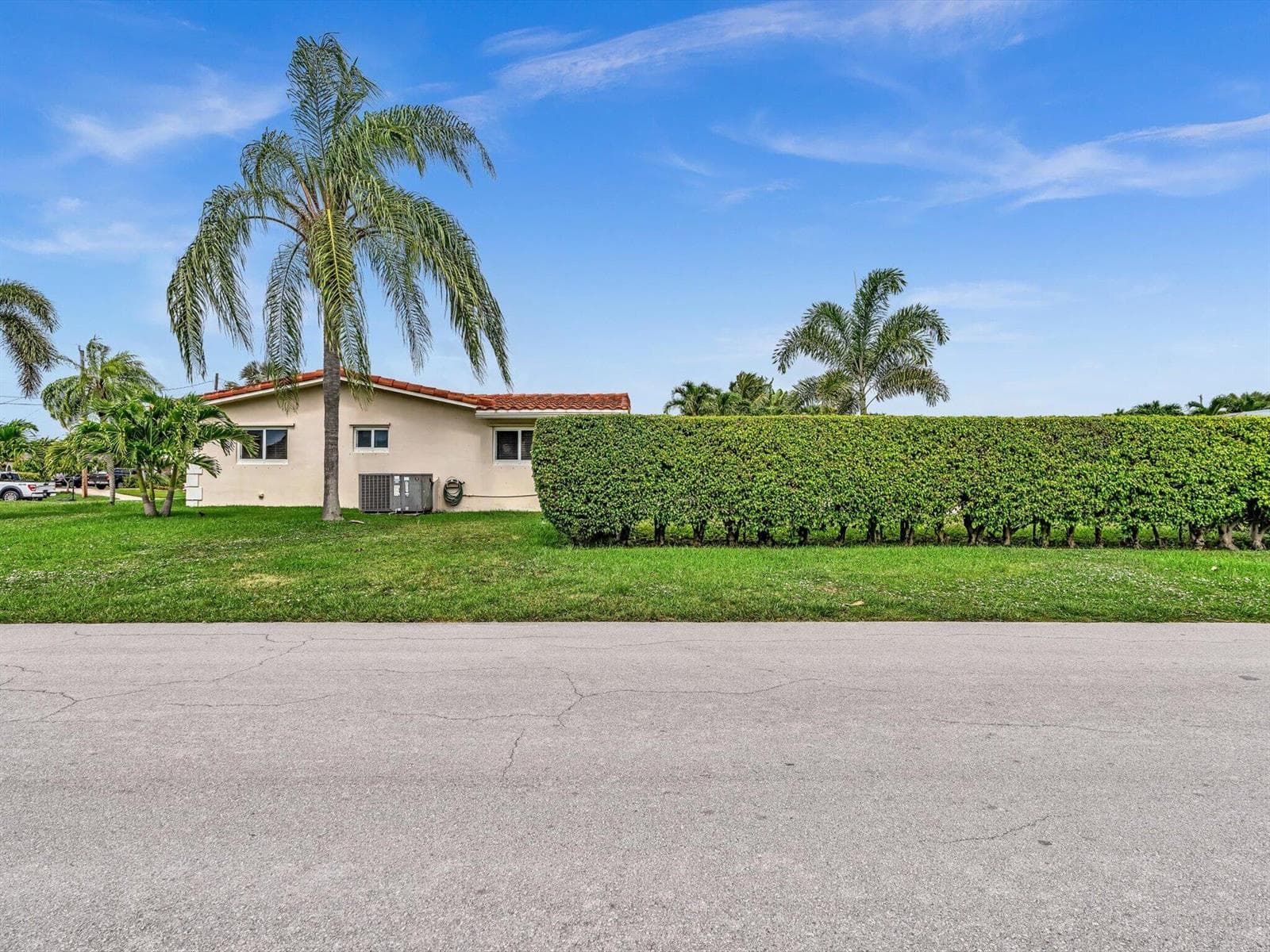 641 SE 11th Street, Pompano Beach FL 33060 photo 5