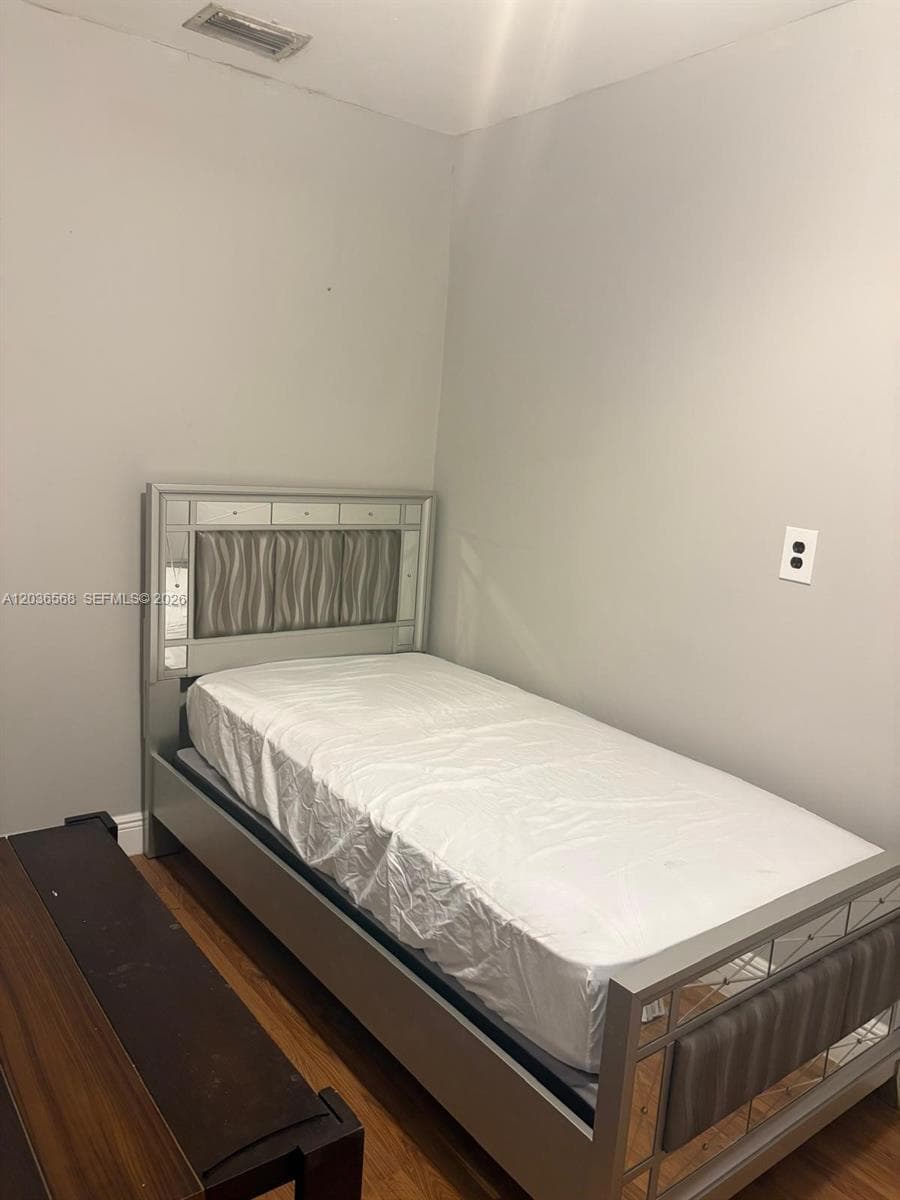 610 NE 4th Pl # 1, Hialeah FL 33010 photo 3