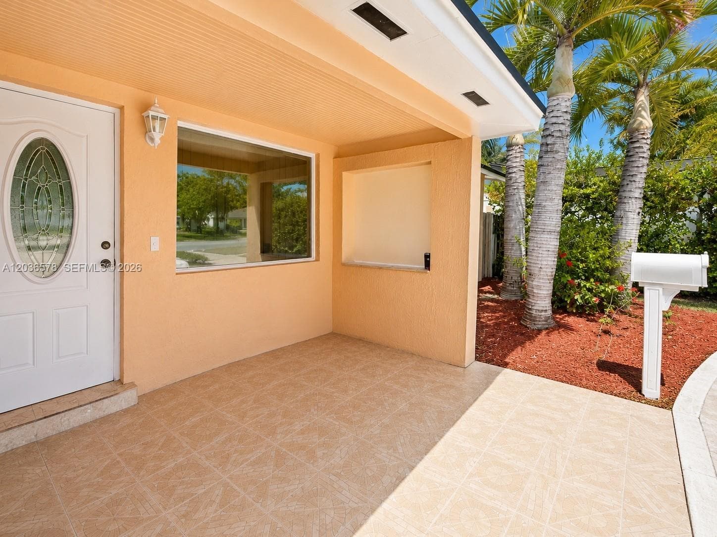 3327 Taft St, Hollywood FL 33021 photo 2