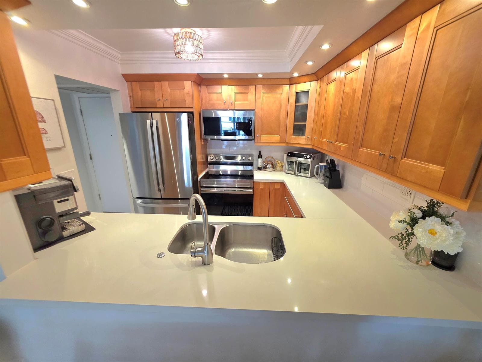 5680 SW 3rd Place # 206, Margate FL 33068 photo 2