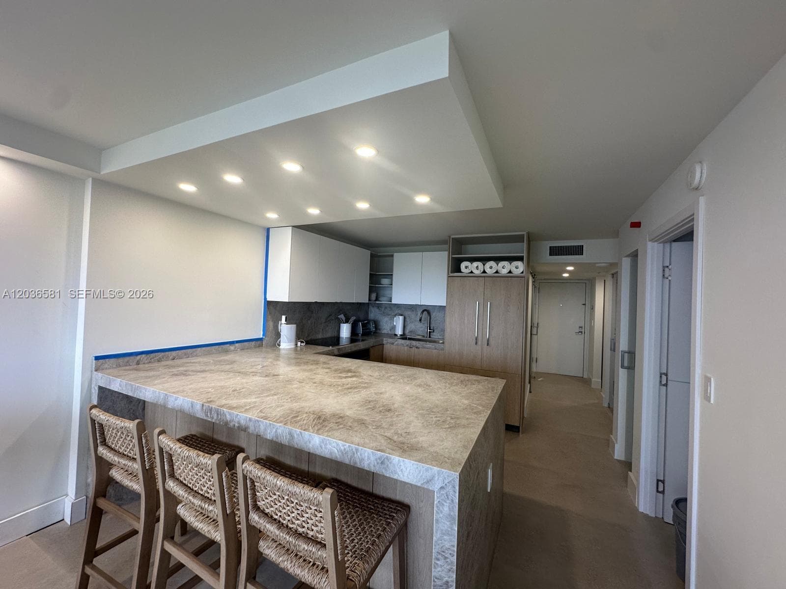 2555 Collins Ave # 2204, Miami Beach, FL 33140 photo 2