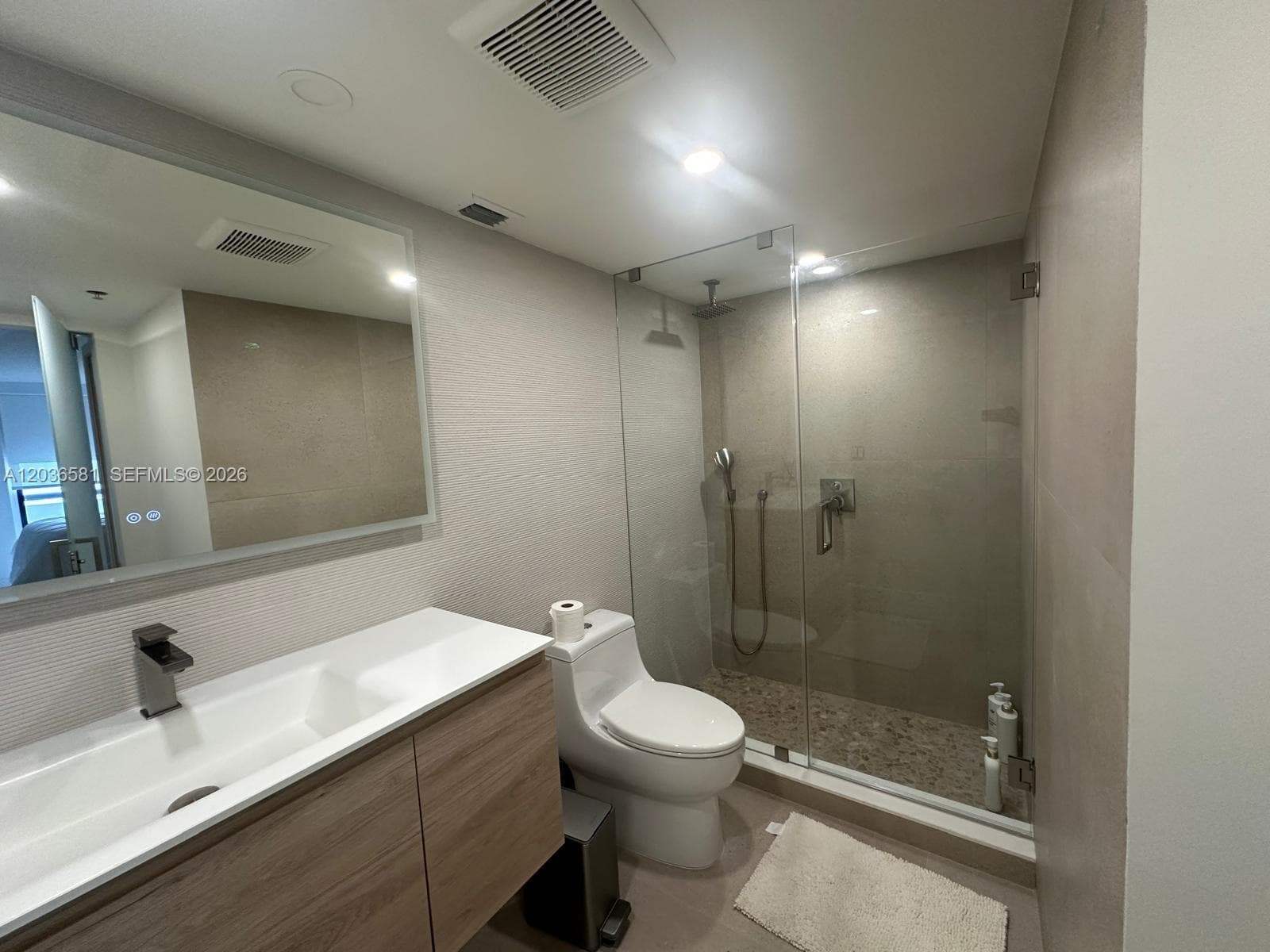 2555 Collins Ave # 2204, Miami Beach, FL 33140 photo 3