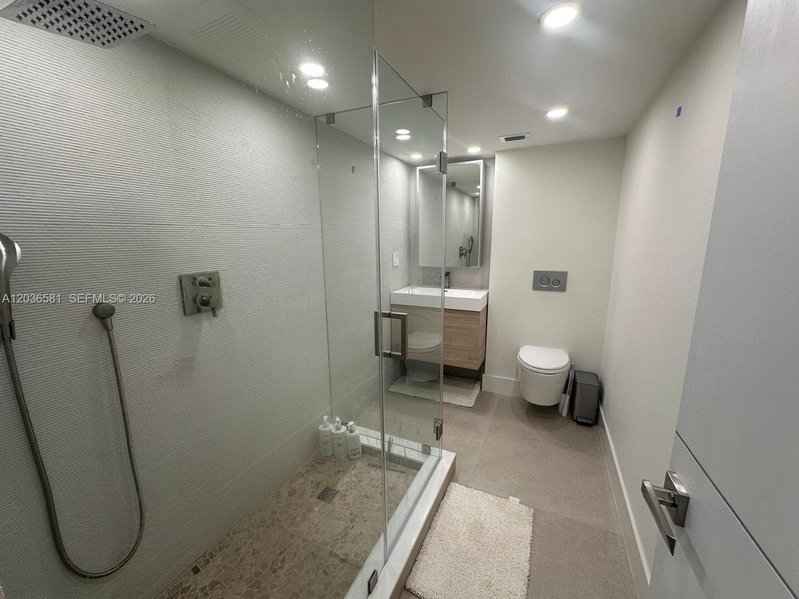 2555 Collins Ave # 2204, Miami Beach, FL 33140 photo 4