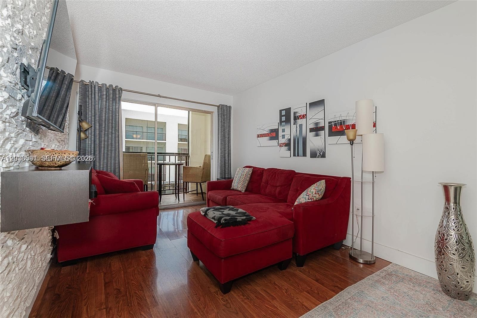 201 178th Dr # 426, Sunny Isles Beach FL 33160 photo 4
