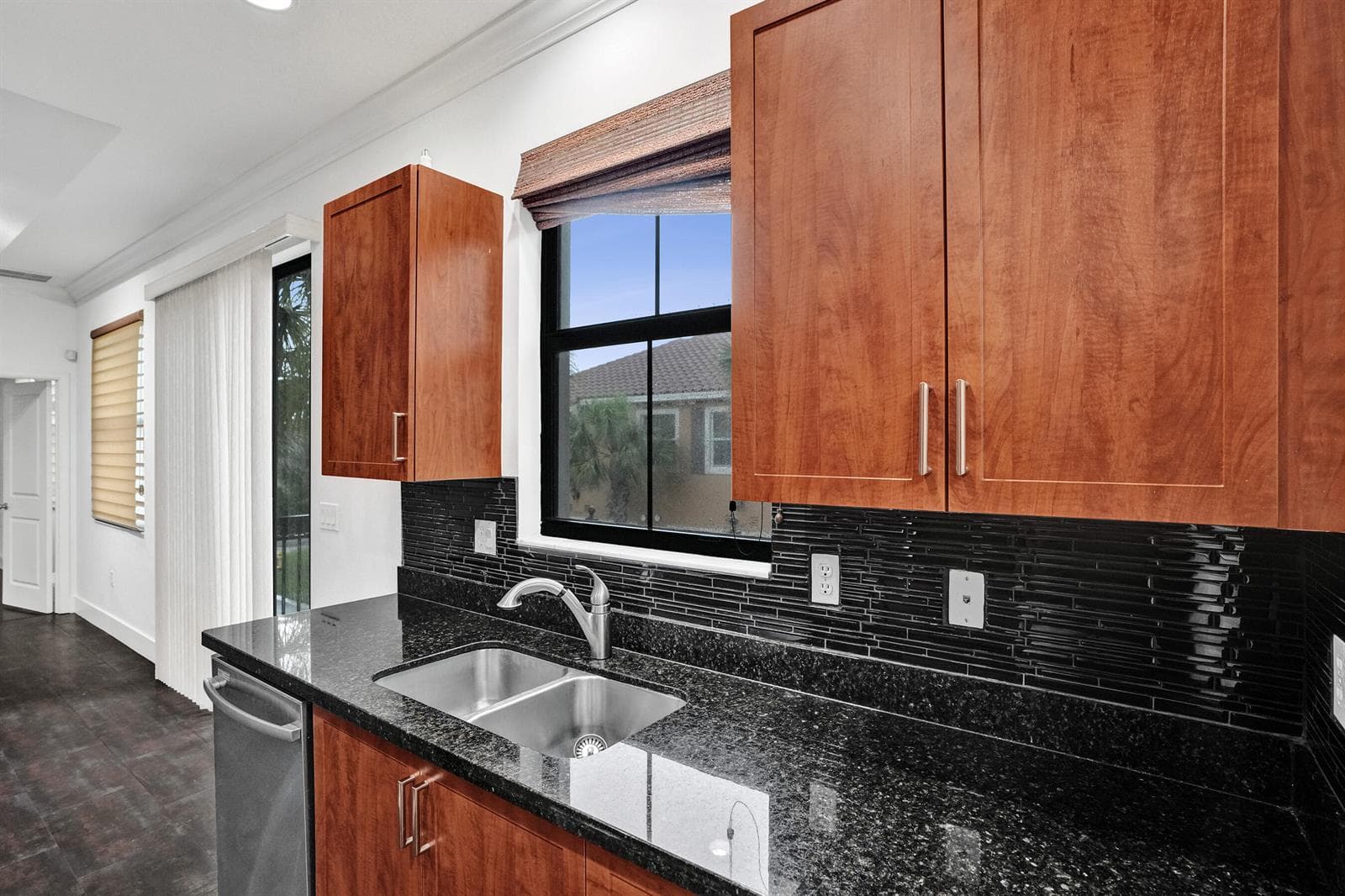 12662 NW 32nd Place, Sunrise FL 33323 photo 3