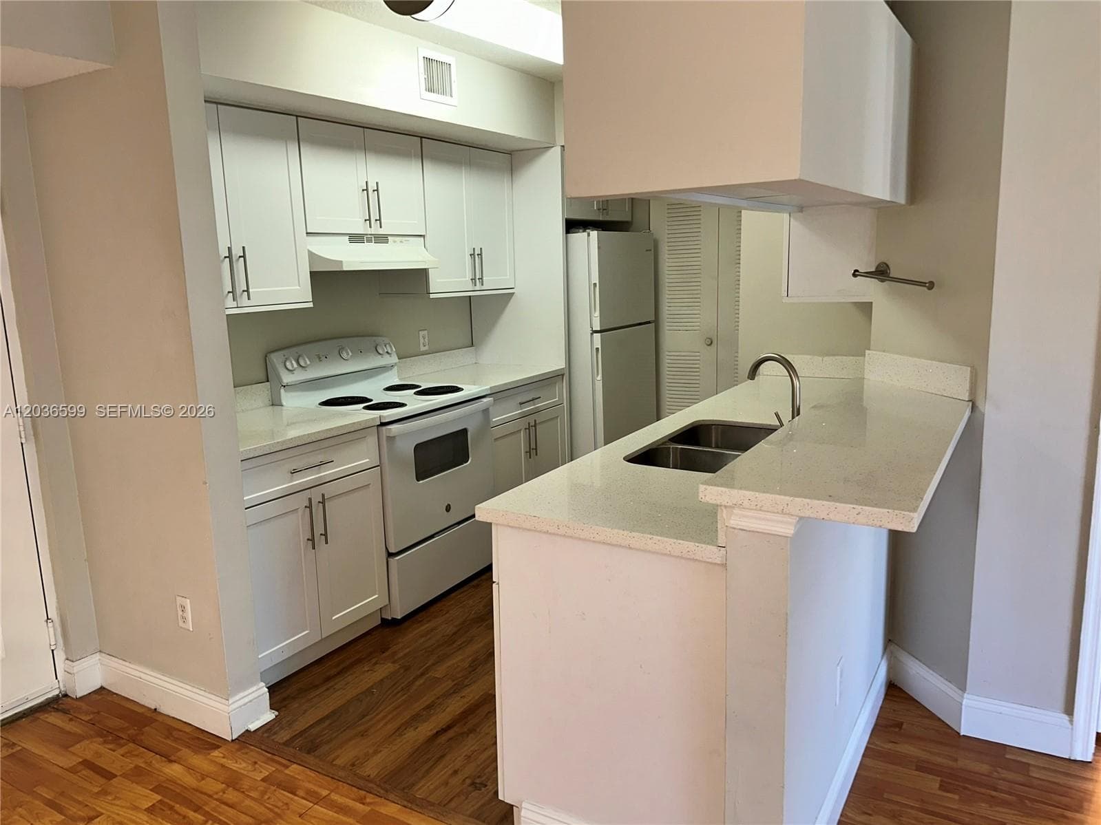 460 S Park Rd # 6-203, Hollywood FL 33021 photo 3